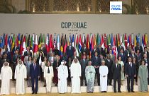 Foto dos participantes na cimeira do clima, COP 28, no Dubai