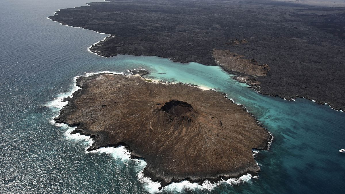 Uma vista aérea da Ilha Sombrero Chino, Ilhas Galápagos, Equador.
