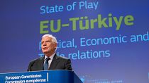 O Alto Representante da UE para os Negócios Estrangeiros, Josep Borrell, anuncia novos planos para reatar as relações com a Turquia