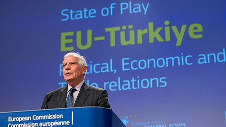 O Alto Representante da UE para os Negócios Estrangeiros, Josep Borrell, anuncia novos planos para reatar as relações com a Turquia