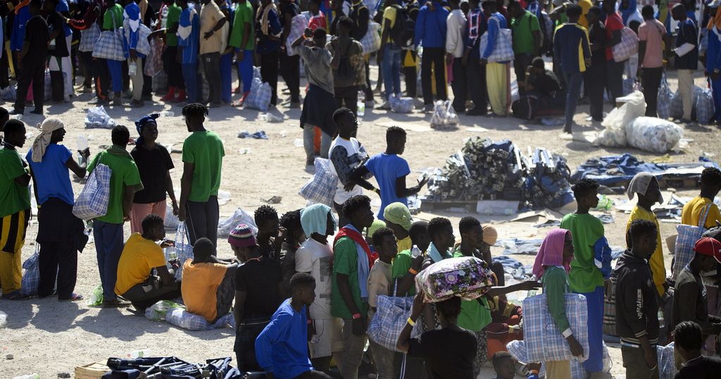 EU: drop in migrant departures from Tunisia