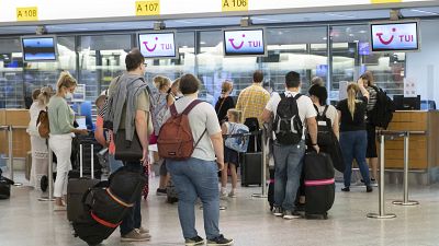 La Commission européenne demande aux compagnies aériennes des normes communes pour les bagages en cabine