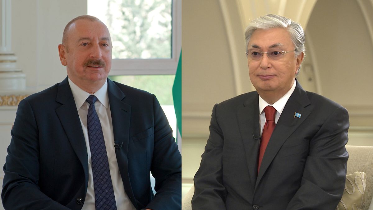 Die Präsidenten von Aserbaidschan und Kasachstan über Wirtschaft und Geopolitik