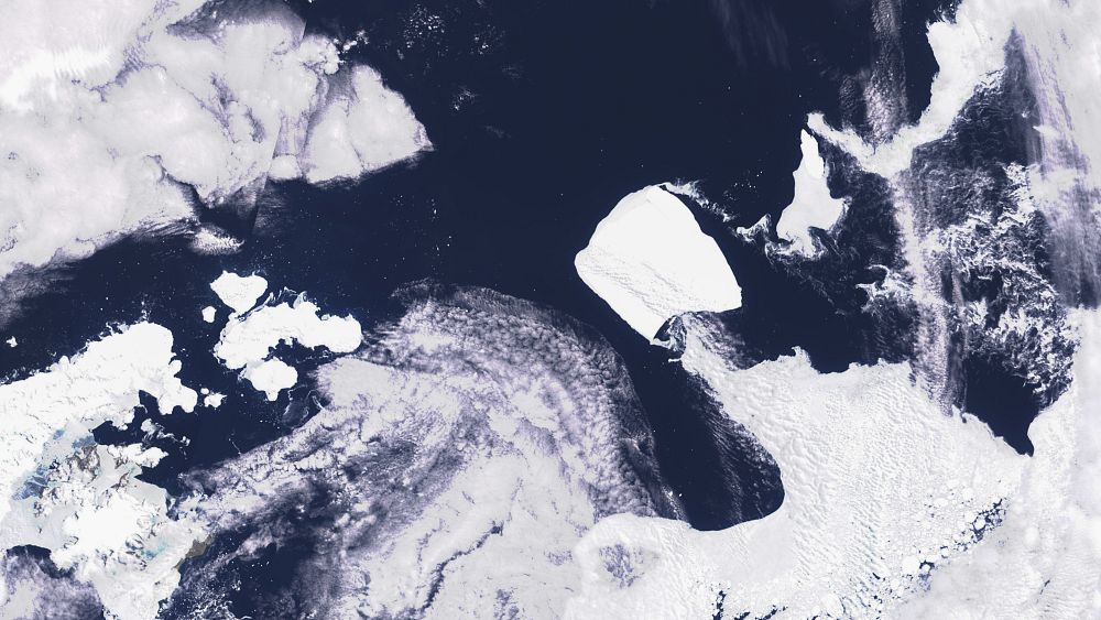 Айсбергът се отдели от шелфовия лед Филхнер на Антарктика през