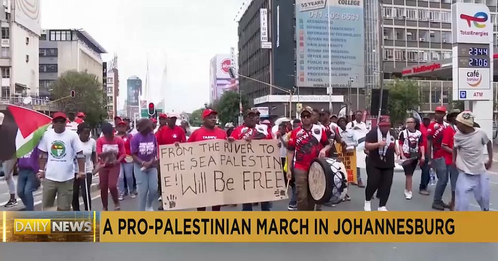 South Africa: Hundreds of people join pro-Palestinian march in Johannesburg