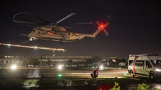 Вертолет с освобожденными заложниками приземляется в больнице "Шеба" в Рамат-Гане
