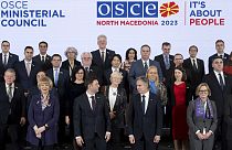 Außenminister und Beamte während eines Treffens der Organisation für Sicherheit und Zusammenarbeit in Europa (OSZE) in Skopje, Nordmazedonien, am Mittwoch. 