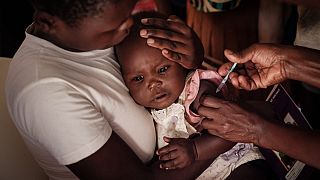 Le Cameroun reçoit la première livraison du vaccin antipaludique Mosquirix