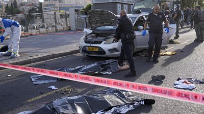 رجال شرطة إسرائيليون في موقع إطلاق النار فلي القدس