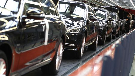 Autoproduktion bei Mercedes in Sindefingen