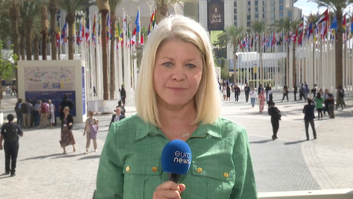 Η ανταποκρίτρια του euronews Jane Witherspoon