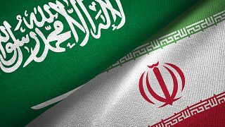 عکس تزیینی است، پرچم ایران و عربستان 