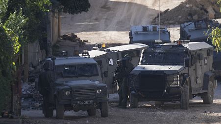 الجيش الإسرائيلي بالقرب من مخيم جنين الضفة الغربية المحتلة