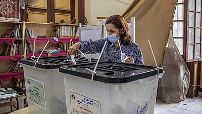 Expatriate Egyptians begin voting for presidential elections