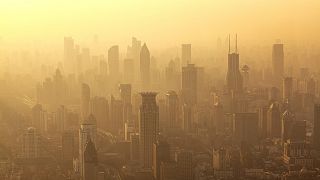 La contaminación del aire sobre Shanghai ilustra la crisis de salud climática.
