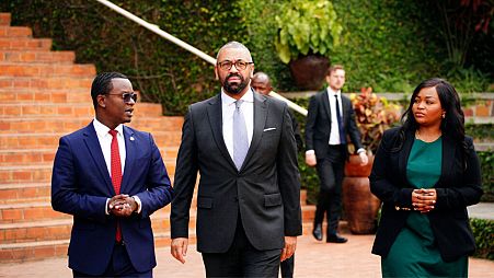 سفر جیمز کلورلی، وزیر کشور بریتانیا به رواندا