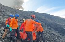 Patlamada yaşamını yitiren dağcıların cansız bedenine ulaşıldı