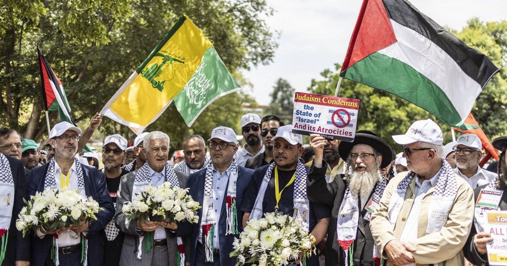 South Africa: Hamas representatives at Mandela tributes South Africa: Hamas representatives at Mandela tributes