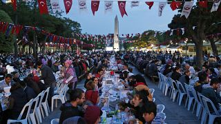 İstanbul'da iftar sofrası