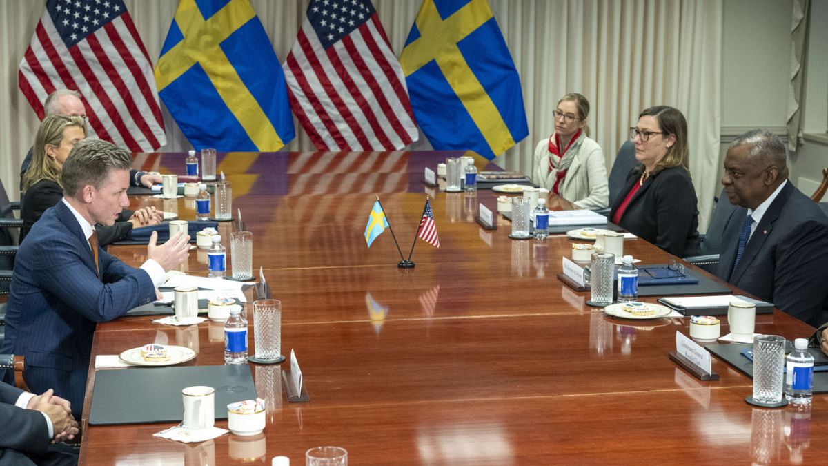 Συνάντηση υπουργών Άμυνας ΗΠΑ - Σουηδίας