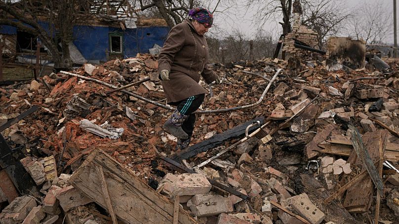 Bâtiments en ruine suite aux combats entre les forces russes et ukrainiennes dans le village de Yasnohorodka, à la périphérie de Kiyv, en Ukraine.