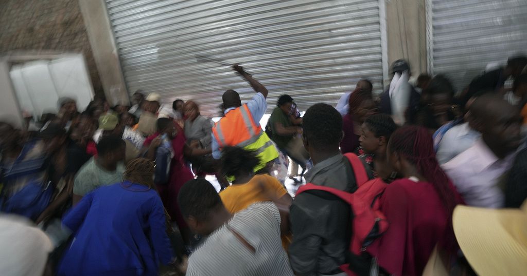 Zimbabwe: stampede at a Job Fair