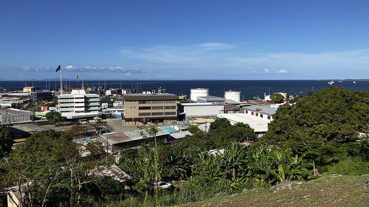 هونيارا، جزر سليمان في أعقاب زلزال مدمر- أرشيف