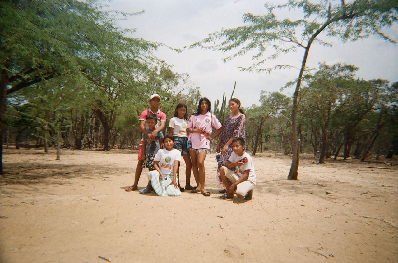 The Wayuu children participating in the photography project, posing for 16-year-old Iveth.