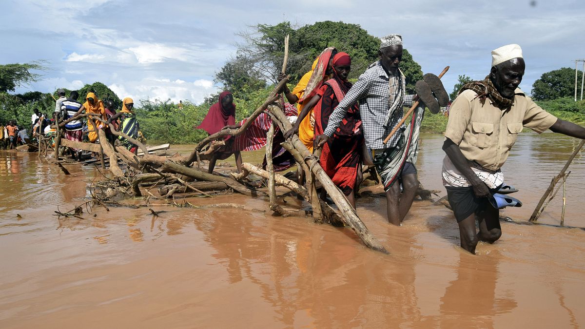 Des inondations au Kenya entraînent des mouvements de population