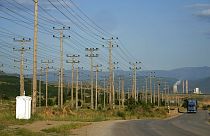 Strommasten nahe der nordgriechischen Stadt Kozani im Juni 2022. 