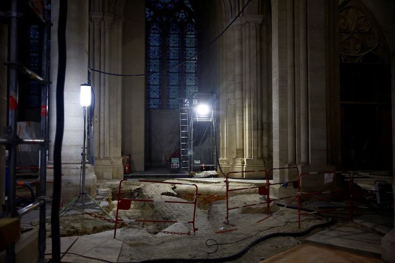 Les travaux de restauration dans la nef sont en bonne voie.