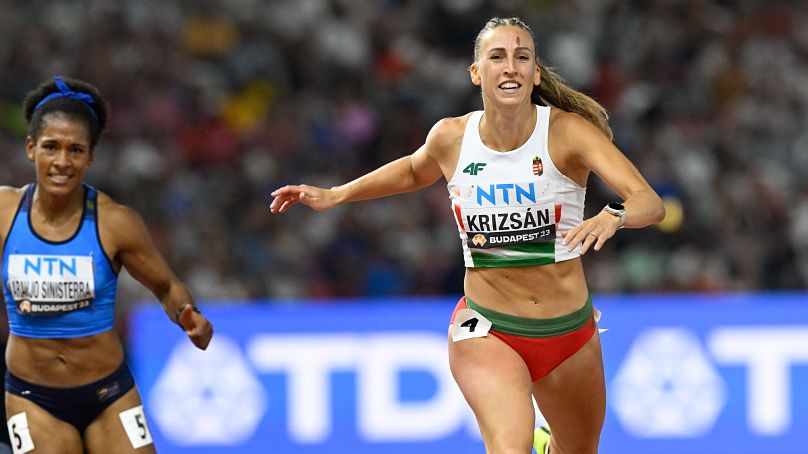 Krizsán Xénia a női hétpróba 200 méteres síkfutás számában a budapesti atlétikai vb-n 2023. augusztus 19-én.