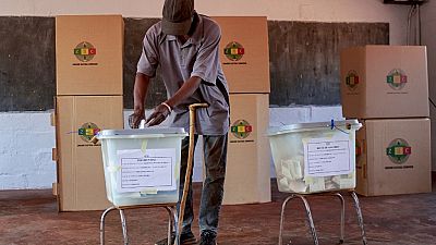 Zimbabwe: parliamentary by-elections without opposition candidate