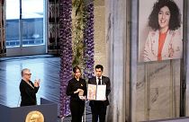 اعطای جایزه صلح نوبل به خانواده نرگس محمدی