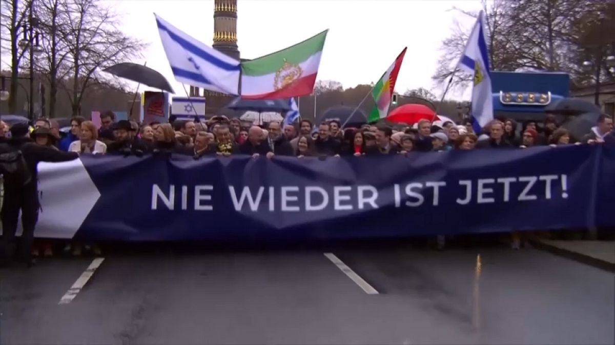 Imagen de la manifestación en Berlín, en contra del antisemitismo, celebrada el domingo 10 de diciembre de 2023.