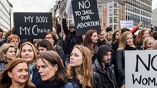 تظاهرات زنان در بلژیک در حمایت از حق سقط جنین