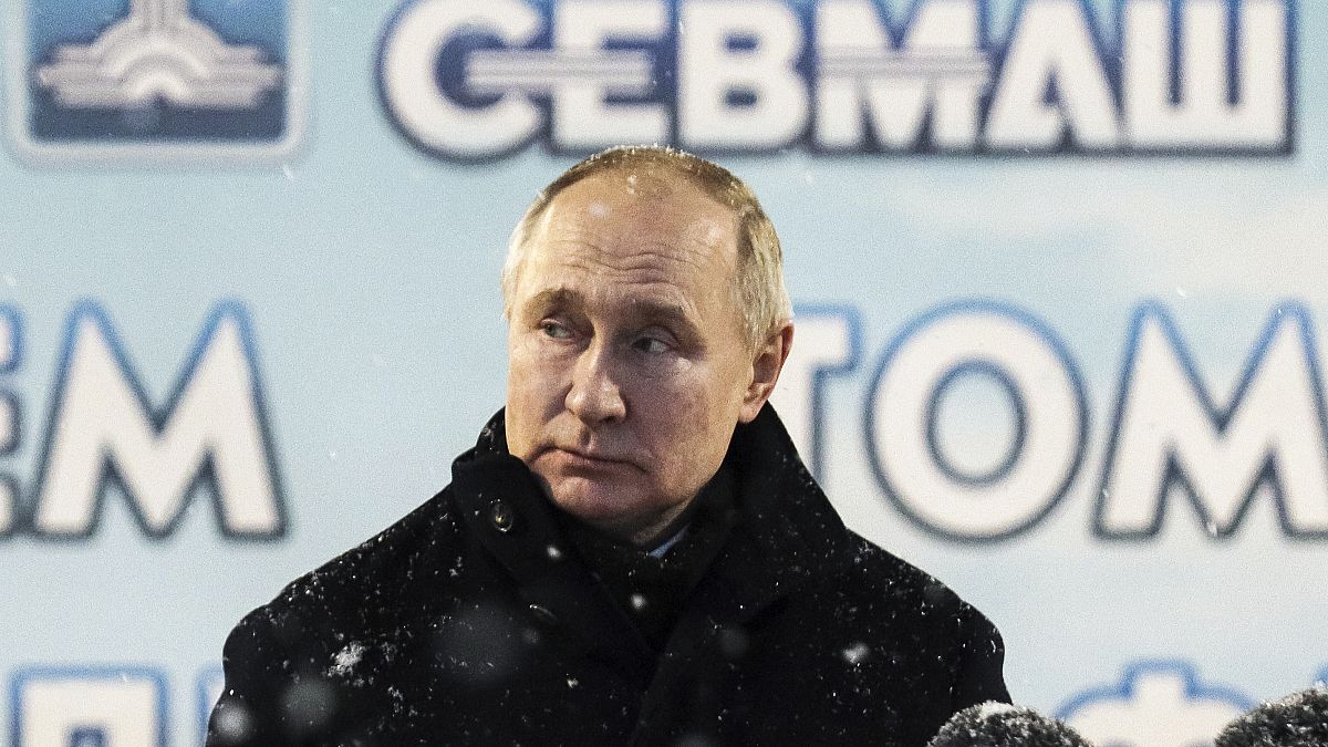 Путин начал предвыборную кампанию с атомных подлодок | Euronews