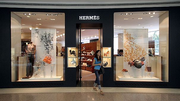 هرمس یکی از مشهورترین برندهای تجاری فعال در زمینه کیف و پوشاک به شمار می‌رود