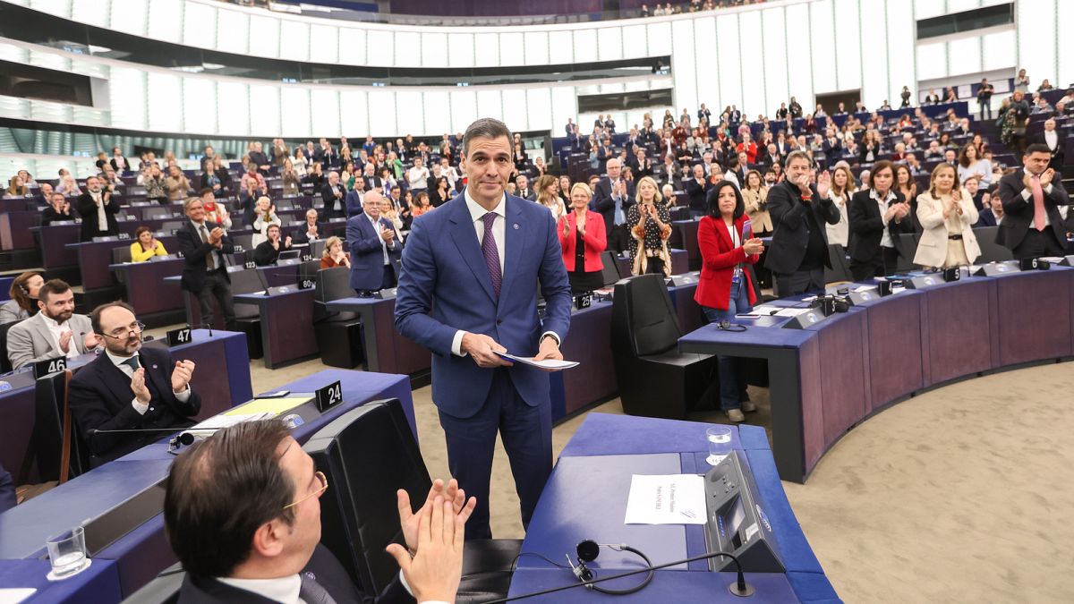 O primeiro-ministro espanhol Pedro Sánchez no Parlamento Europeu em Estrasburgo