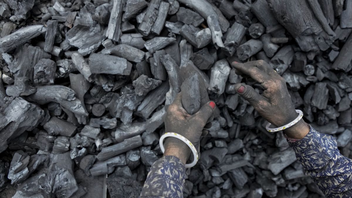 Coal gets free pass under electricity market reform thumbnail