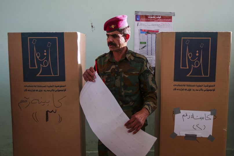 مشاركة العسكريين في انتخابات العراق