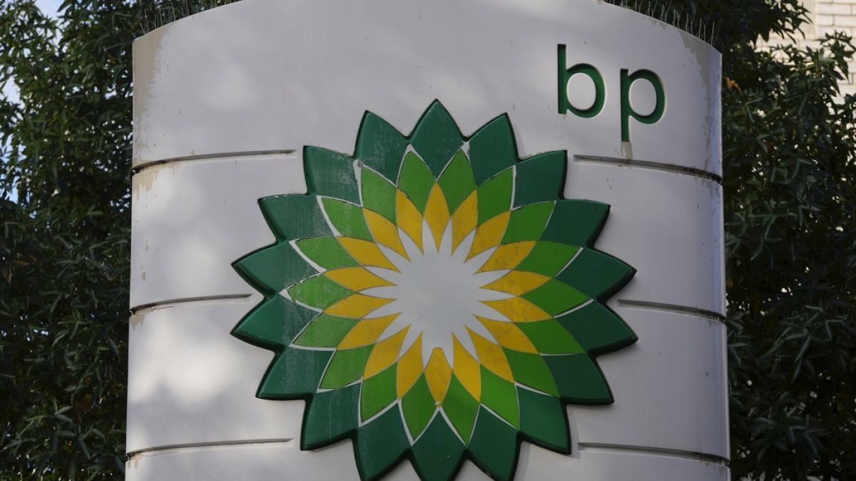 BP'nin Kızıldeniz'den petrol tankeri geçişlerini durdurmasıyla enerji fiyatları yükseldi