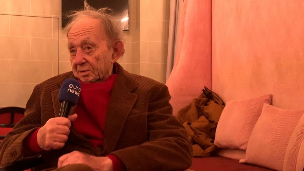 Legendary documentary filmmaker Frederick Wiseman on French haute ...