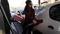 Tahran'da benzin kuyruğu