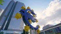 Hogyan változtatta meg Európát a most 25 éves euró?