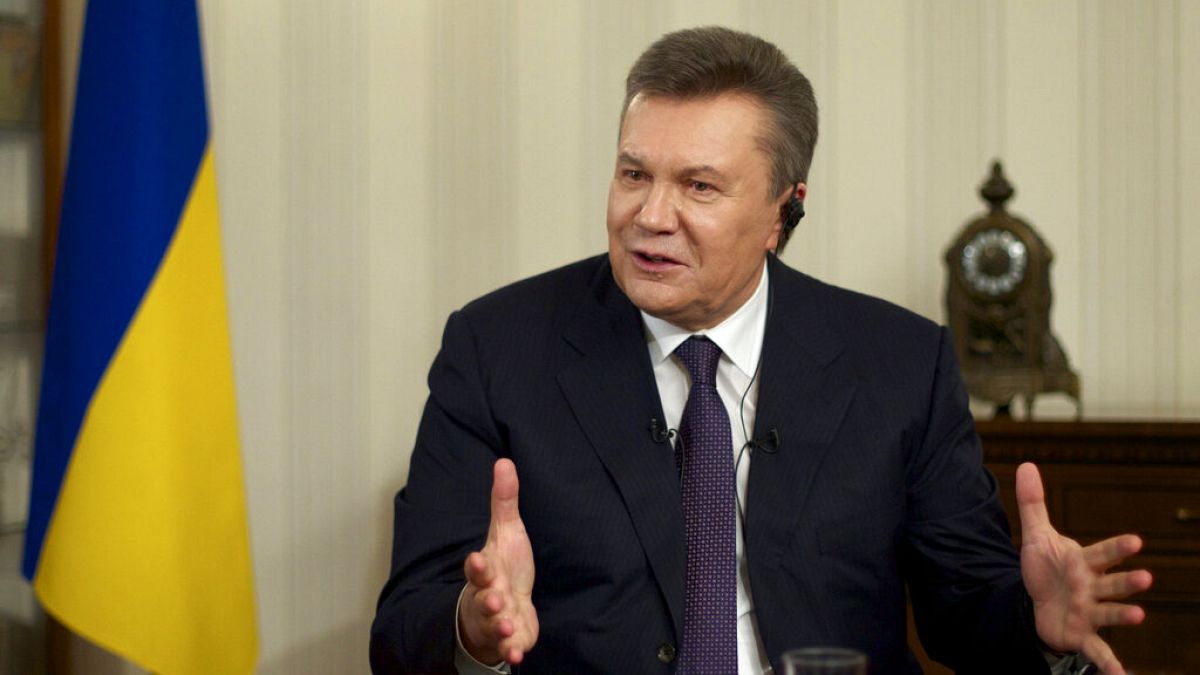Viktor Yanukovych dopo essere stato spodestato come presidente ucraino nel 2014