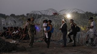 مهاجرون على الحدود المكسيكية-الأمريكية