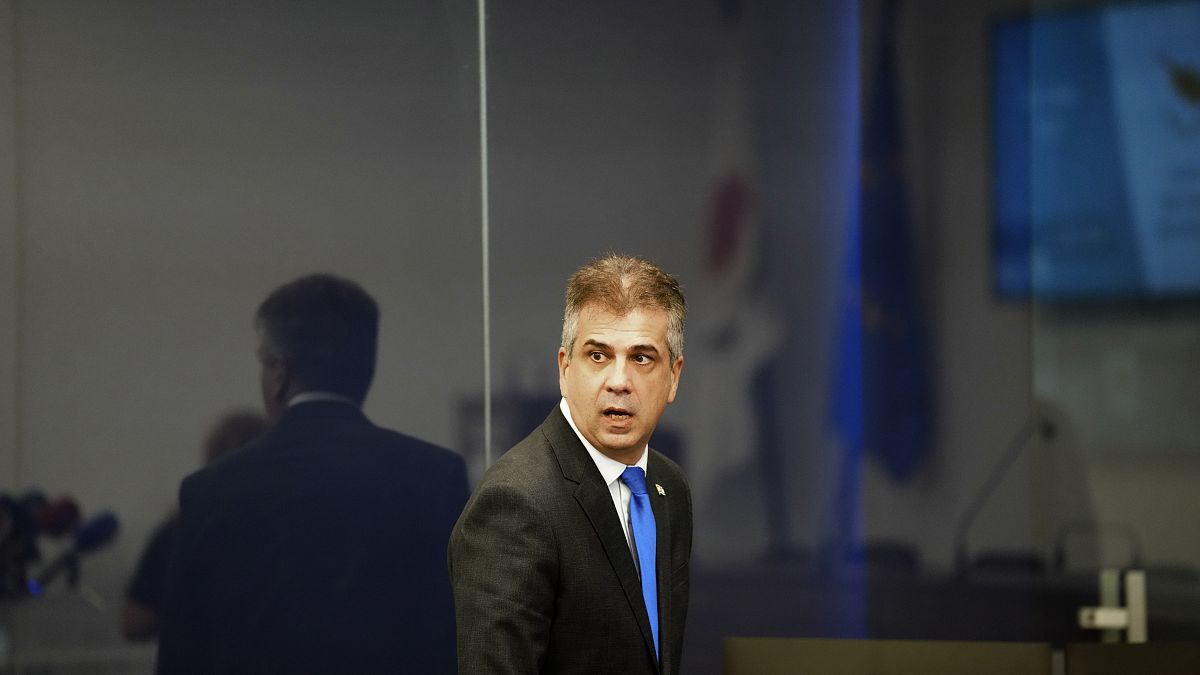 Israel wants to fast-track humanitarian aid to Gaza via Cyprus says foreign minister thumbnail