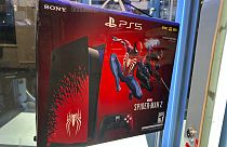 Приставка PlayStation 5 в продаже в Коннектикуте, США, декабрь 2023 г.