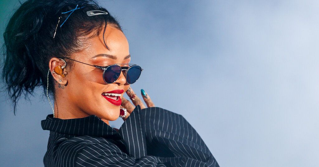 Davido’s Unavailable is best song of 2023 – Rihanna